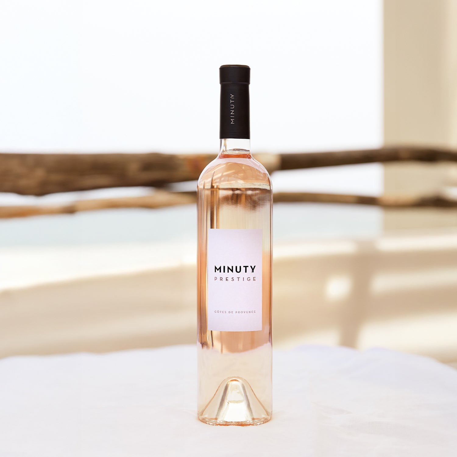 Minuty Prestige vin rosé 75 cl fruits jaunes