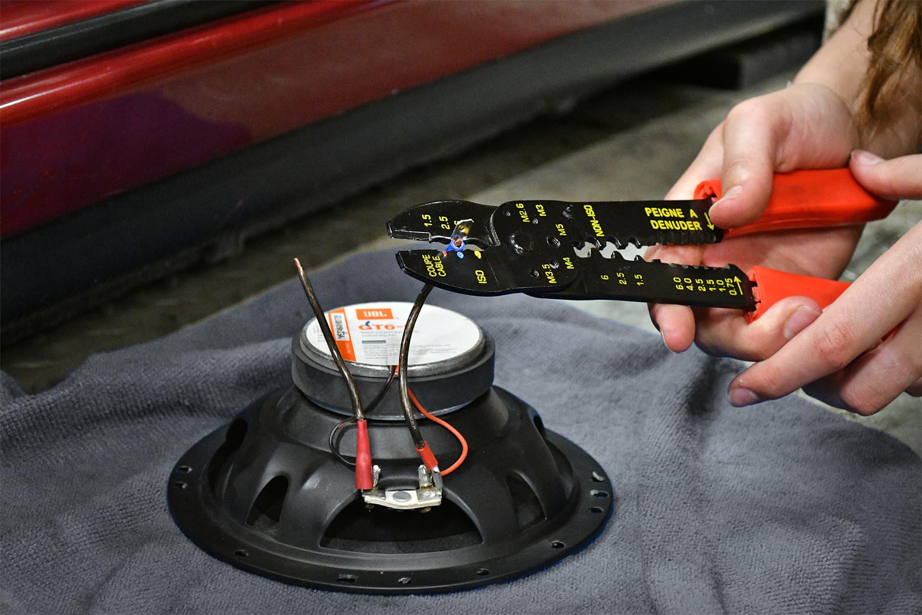 PRECISION STEEL Outillage pince à dénuder sertir couper vis