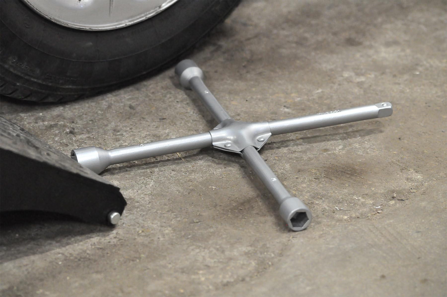 Precision Steel Type Pro clé en croix 17-19-21 mm argenté