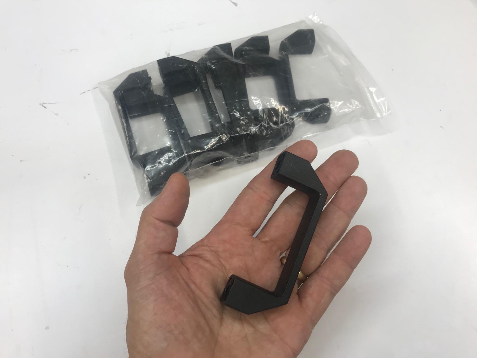 Sourcing Map Poignées tiroir plastique noir 11 cm lot 10